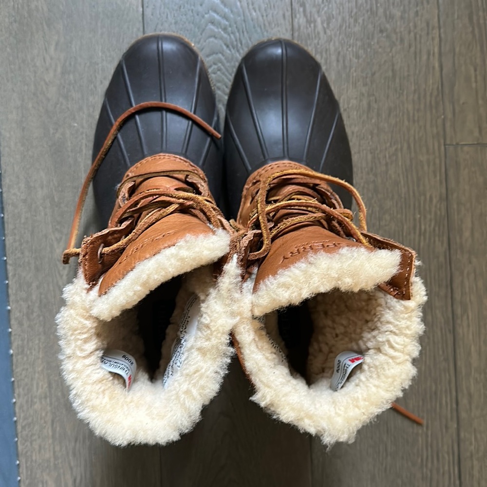 Sperry Winter Boot Women’s Sz 9